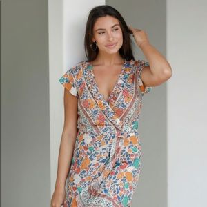 Adorable Floral Wrap Dress by AURA—NEW w/Tags 👗💃